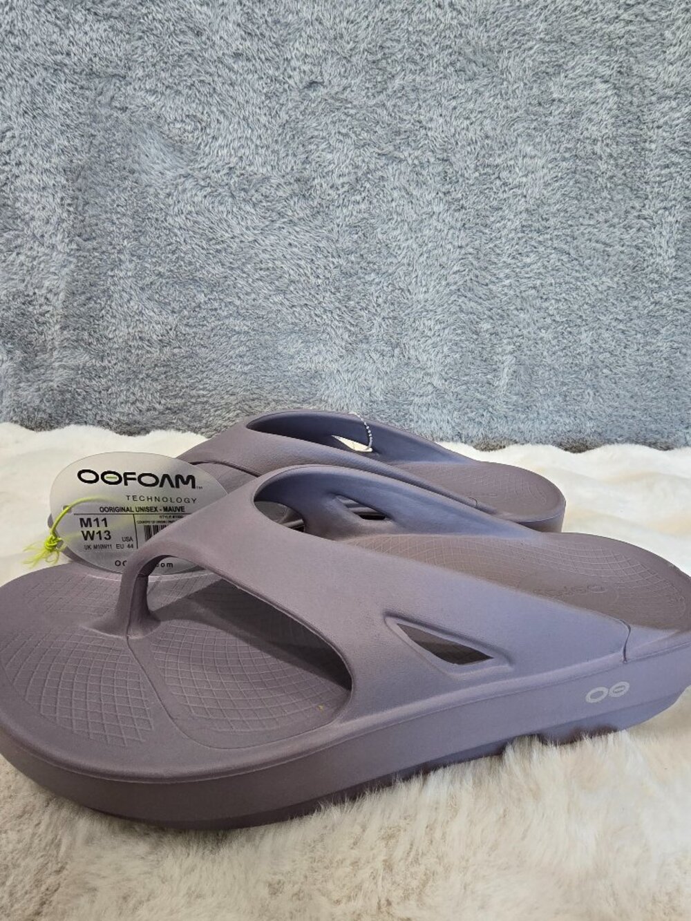 Oofos Ooriginal Unisex Recovery Thong Sandle Mauve Men's 11 Women's 13 NEW